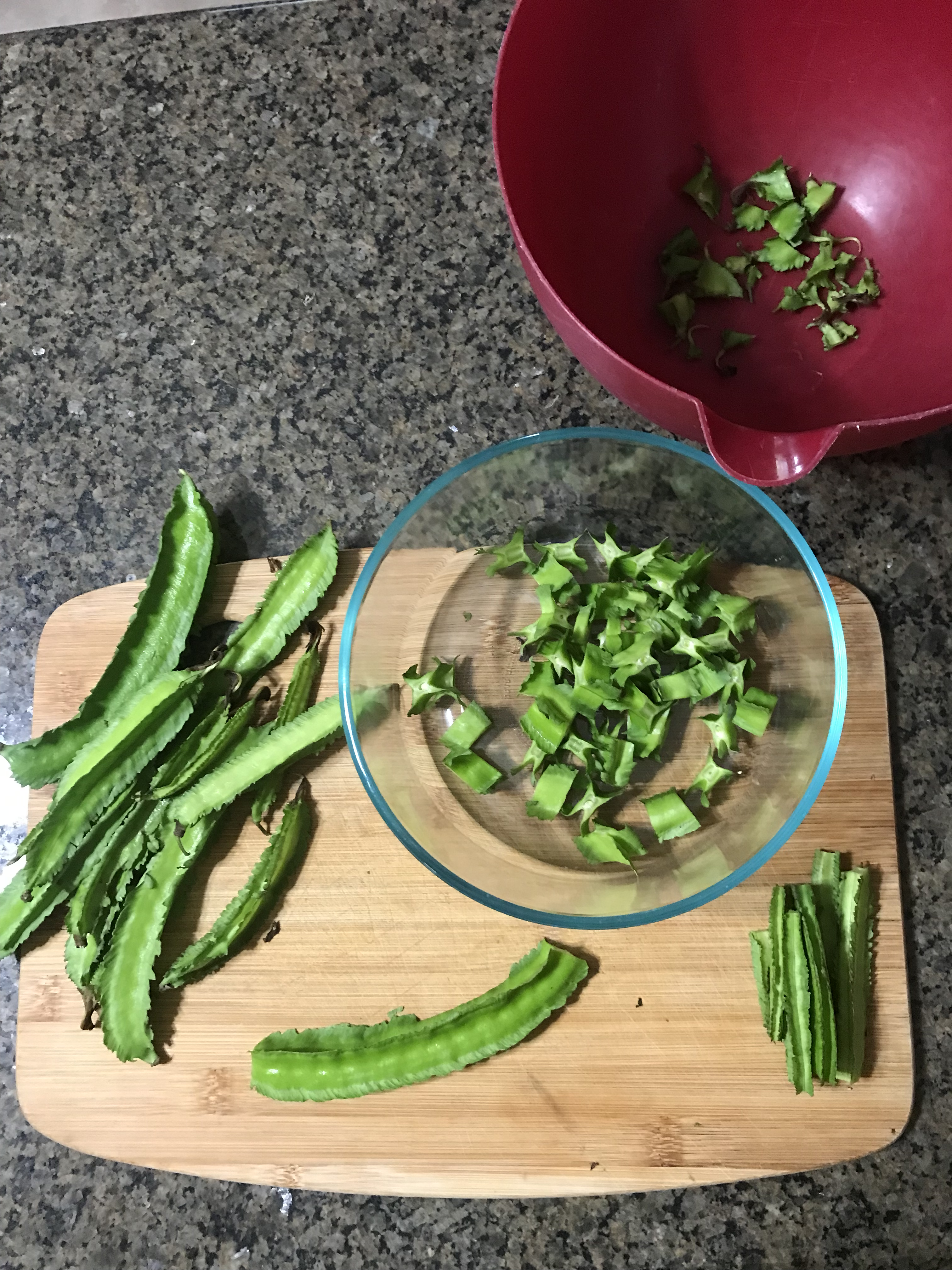 Slicing Urizun Japanese Winged Bean