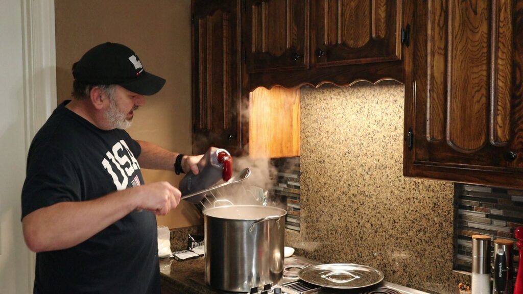 Pouring and Mixing in the Pilsen Malt Extract Syrup